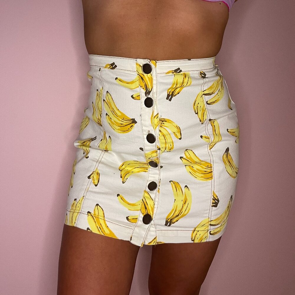 Button up denim banana skirt